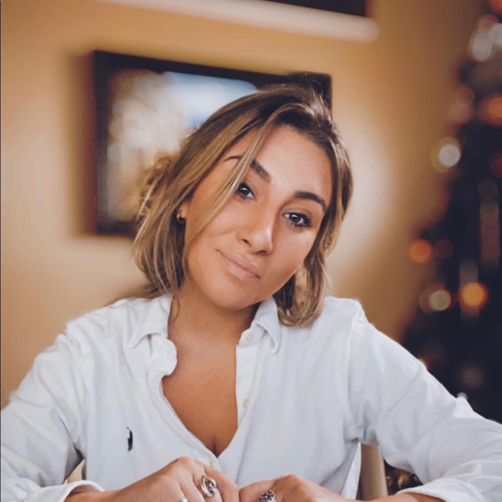Meet your Posher, Sonya